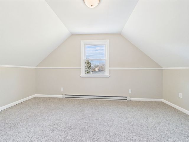786 Wildwood Rd, New Bedford, MA 02745
