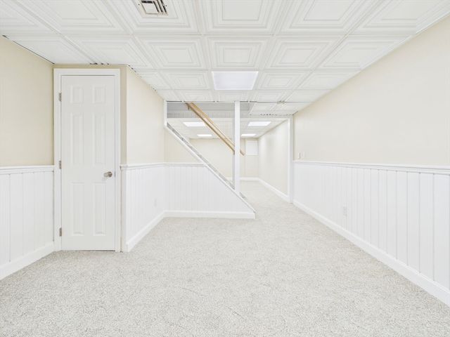786 Wildwood Rd, New Bedford, MA 02745