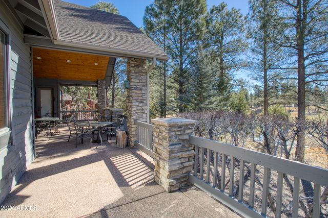3990 SUGAR PINE Loop, Show Low, AZ 85901