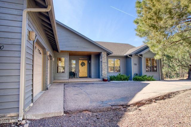 3990 SUGAR PINE Loop, Show Low, AZ 85901
