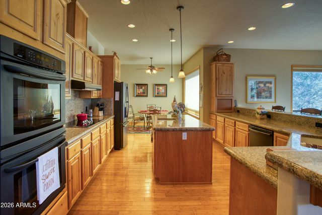 3990 SUGAR PINE Loop, Show Low, AZ 85901