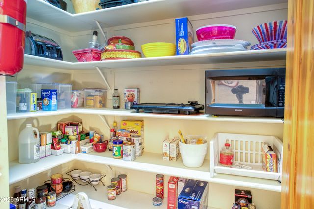 3990 SUGAR PINE Loop, Show Low, AZ 85901