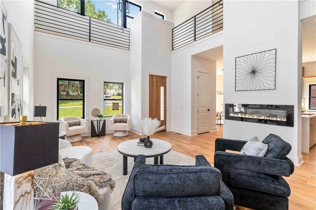1554 Columbia Circle, Decatur, GA 30032