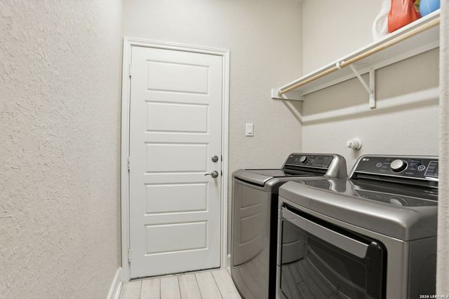 8514 Glass Gem Dr, San Antonio, TX 78249