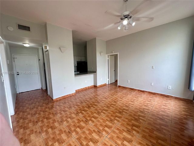 7400 W 20th Ave 312, Hialeah, FL 33016