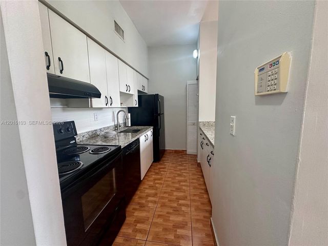 7400 W 20th Ave 312, Hialeah, FL 33016