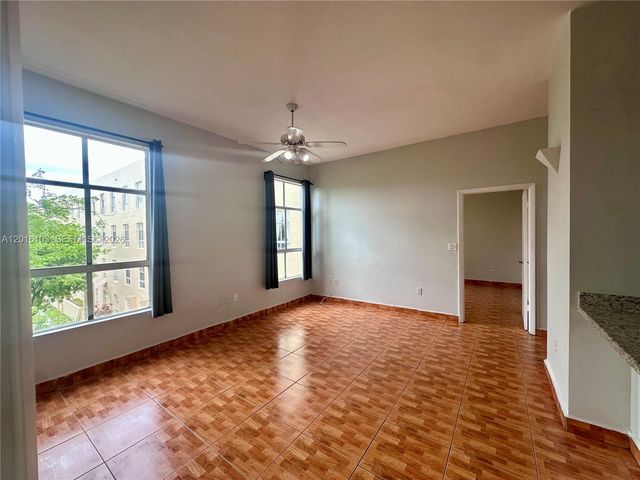 7400 W 20th Ave 312, Hialeah, FL 33016