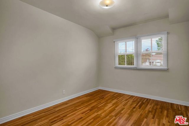 6038 Shadyglade Avenue, Valley Glen, CA 91606