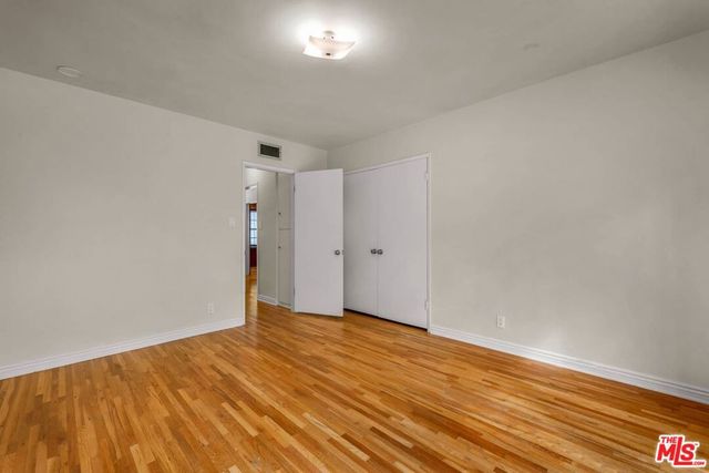 6038 Shadyglade Avenue, Valley Glen, CA 91606