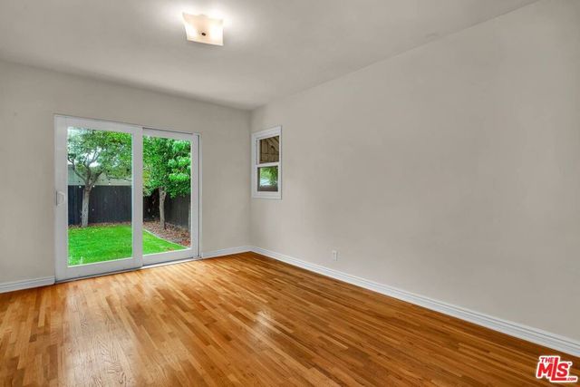 6038 Shadyglade Avenue, Valley Glen, CA 91606