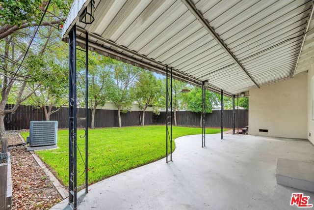 6038 Shadyglade Avenue, Valley Glen, CA 91606