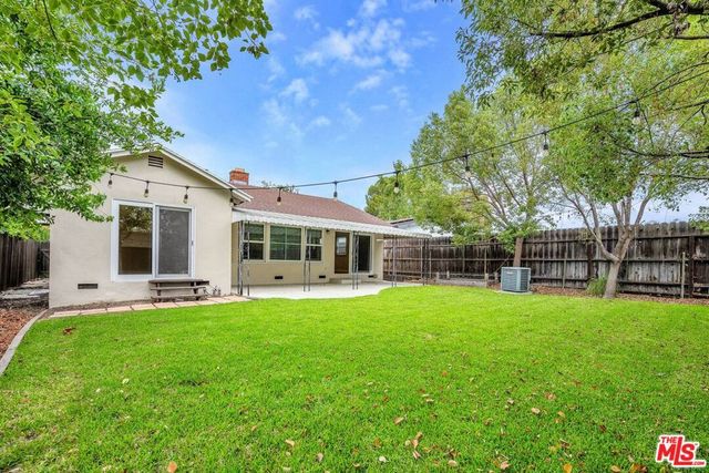 6038 Shadyglade Avenue, Valley Glen, CA 91606