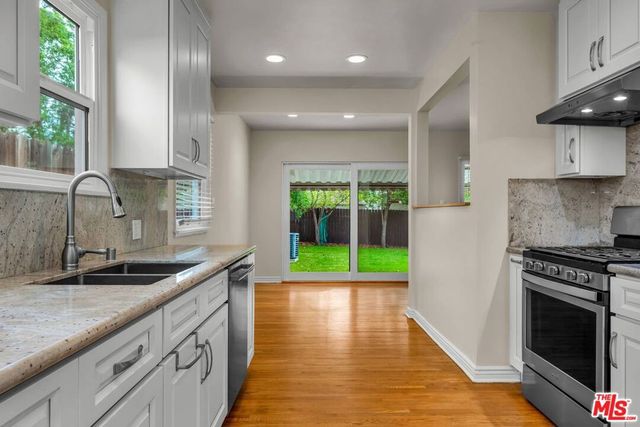6038 Shadyglade Avenue, Valley Glen, CA 91606