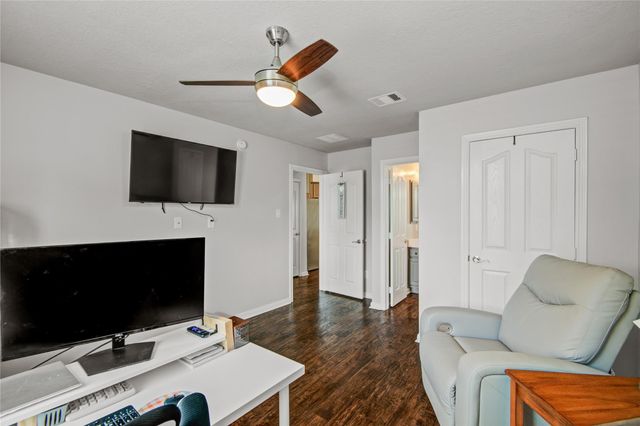 2507 Florence Drive, League City, TX 77573