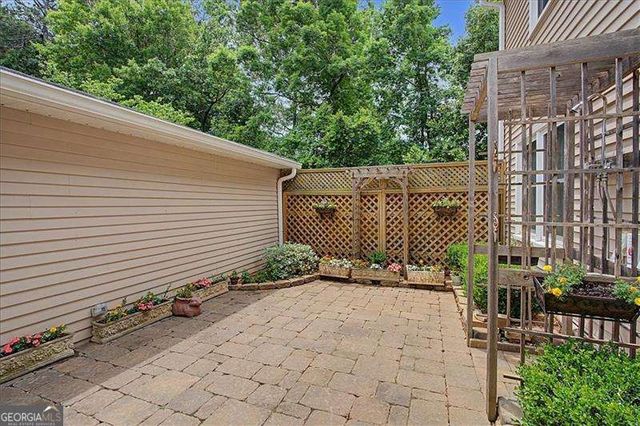 2913 Lavista Way, Decatur, GA 30033