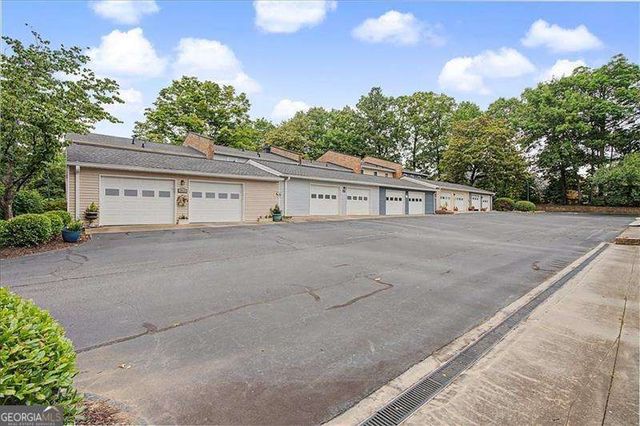 2913 Lavista Way, Decatur, GA 30033