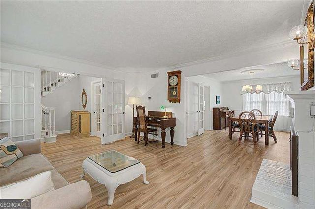 2913 Lavista Way, Decatur, GA 30033