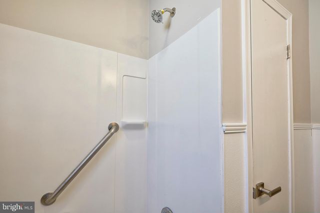 1171 W COUNTY LINE RD, Hatboro, PA 19040