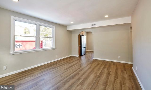 1171 W COUNTY LINE RD, Hatboro, PA 19040