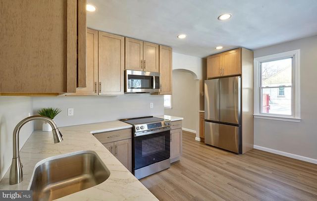 1171 W COUNTY LINE RD, Hatboro, PA 19040