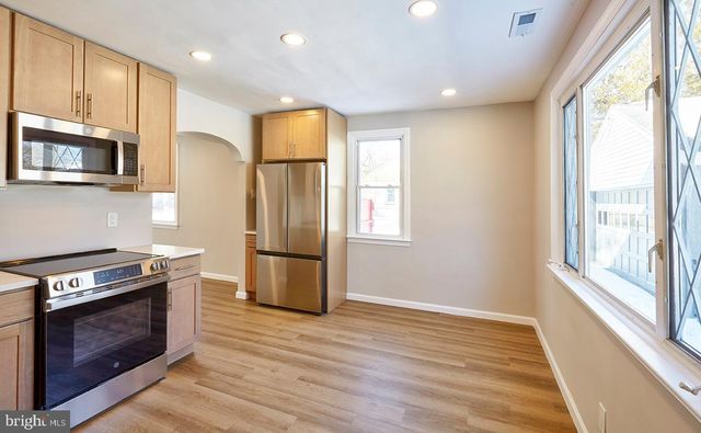 1171 W COUNTY LINE RD, Hatboro, PA 19040