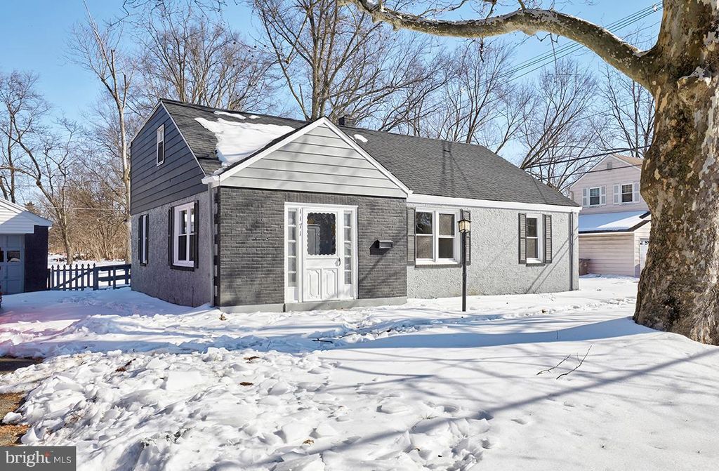 1171 W COUNTY LINE RD, Hatboro, PA 19040