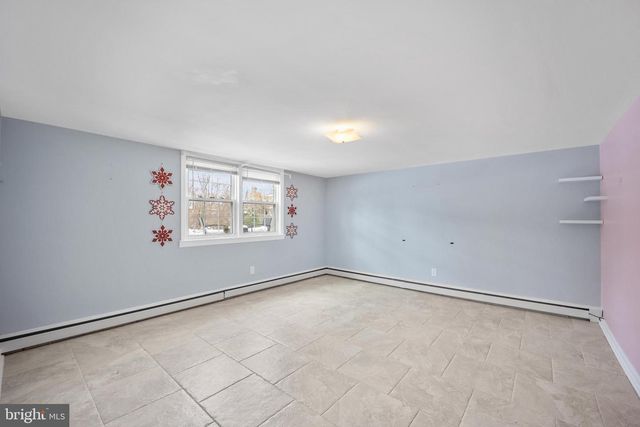 322 BEVERLY PL, Wilmington, DE 19809