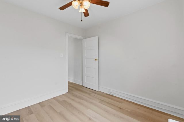 425 W WELLENS AVE, Philadelphia, PA 19120