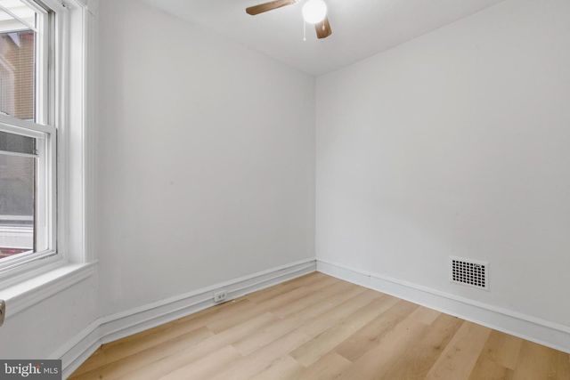425 W WELLENS AVE, Philadelphia, PA 19120