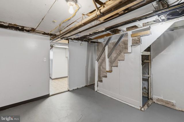 425 W WELLENS AVE, Philadelphia, PA 19120