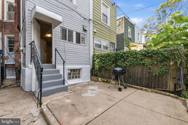 425 W WELLENS AVE, Philadelphia, PA 19120