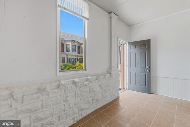 425 W WELLENS AVE, Philadelphia, PA 19120
