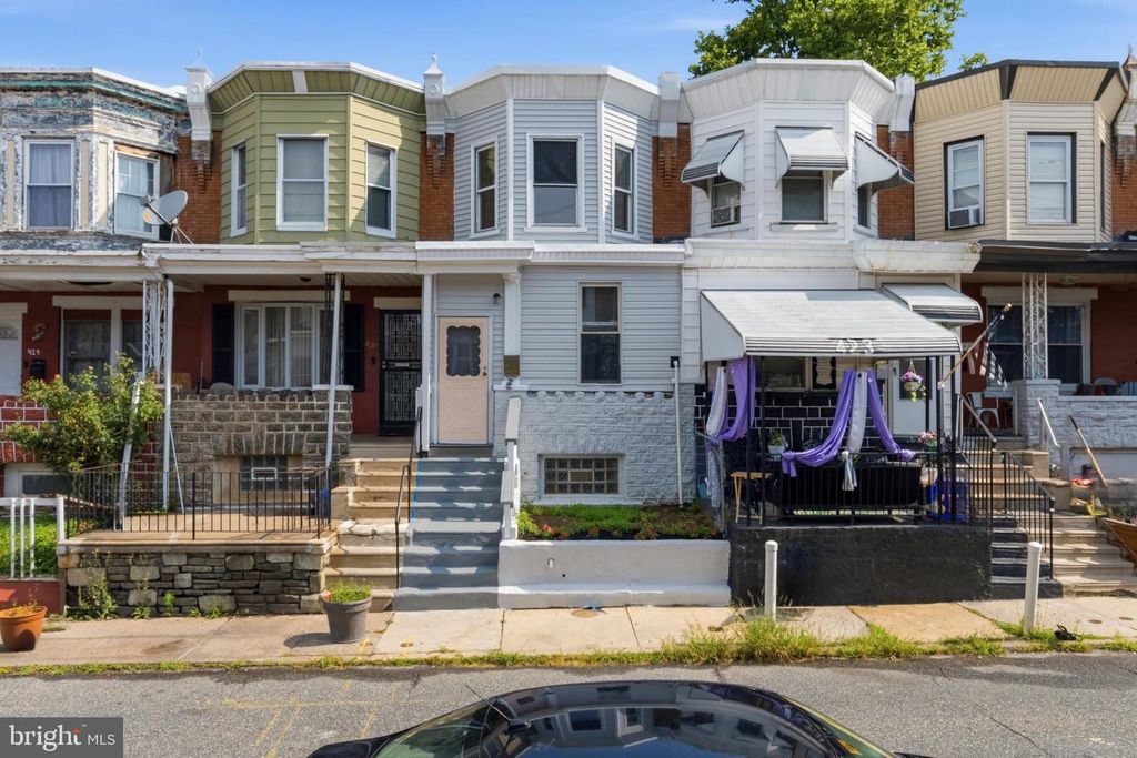 425 W WELLENS AVE, Philadelphia, PA 19120