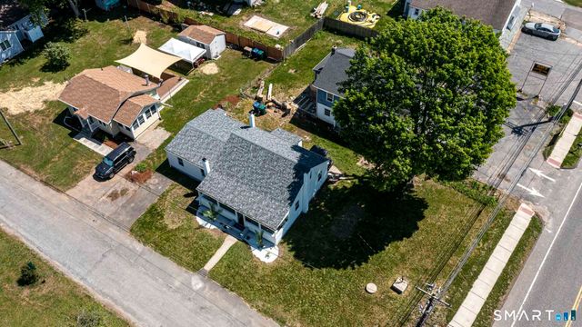 301 Hartford Avenue, Old Lyme, CT 06371