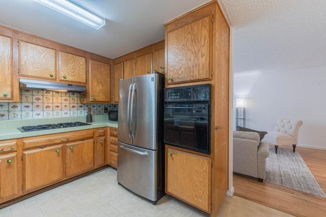 691 Park Street, Salinas, CA 93901