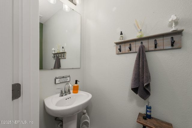 3 SEPTEMBER Place, Palm Coast, FL 32164