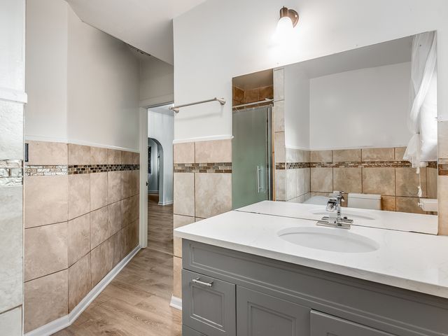 608 WOODRUFF Avenue, Joliet, IL 60436