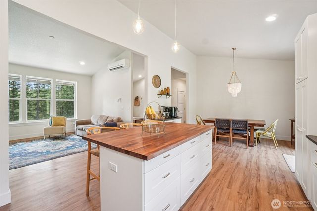 30307 NE Sunset Falls Road, Yacolt, WA 98675
