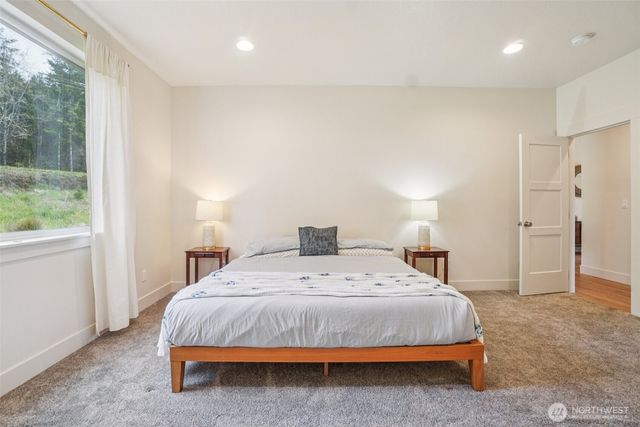 30307 NE Sunset Falls Road, Yacolt, WA 98675