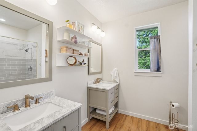 30307 NE Sunset Falls Road, Yacolt, WA 98675