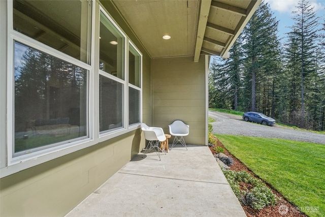30307 NE Sunset Falls Road, Yacolt, WA 98675