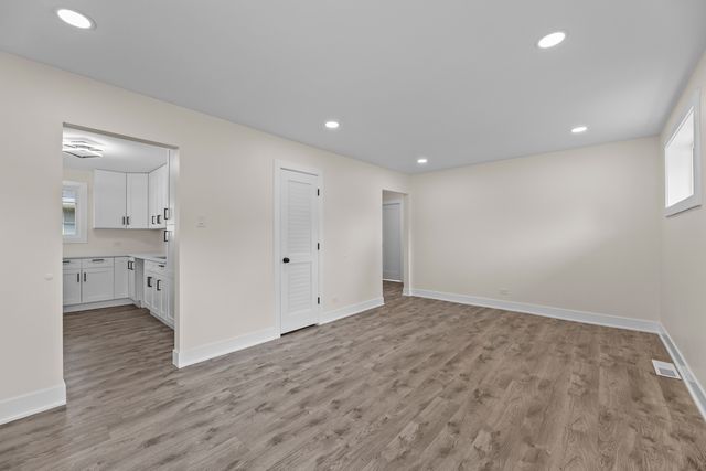 17157 Chicago Avenue, Lansing, IL 60438