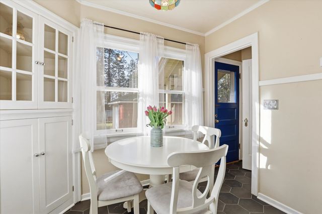 1618 S Lincoln St, Spokane, WA 99203