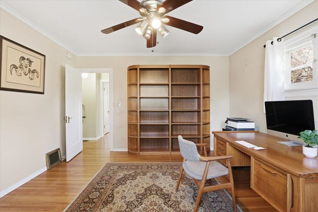 1618 S Lincoln St, Spokane, WA 99203