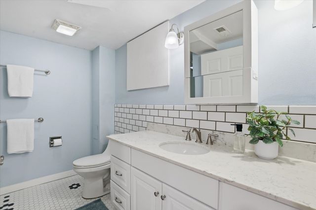 1618 S Lincoln St, Spokane, WA 99203