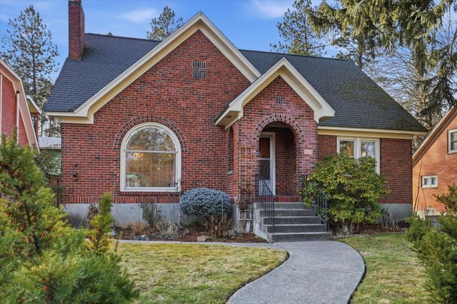 1618 S Lincoln St, Spokane, WA 99203