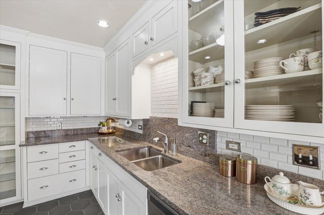 1618 S Lincoln St, Spokane, WA 99203