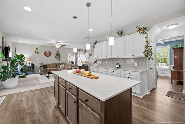 3774 Glencourse Way, Fayetteville, NC 28311