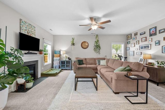 3774 Glencourse Way, Fayetteville, NC 28311