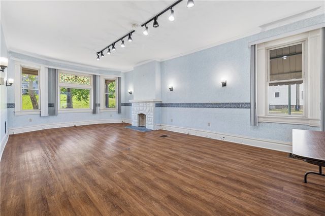 101 W 9th ave, Homestead, PA 15120